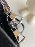 Louis Vuitton Fashion Flore Letter Printed Handheld Shoulder Bag Size: 28x27x10CM