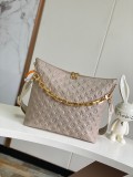 Louis Vuitton Classic Logo Embossed Stray Bag Chain Strap Bag Crossbody Bag Size: 38x33x10CM