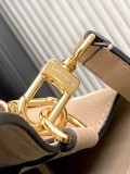 Louis Vuitton Fashion Logo Embossed Cowhide Bucket Bag Single Shoulder Crossbody Bag Size: 26x26x17.5CM