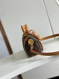 Louis Vuitton Keepall Bandoulière 25 Shoulder Bag Size: 25x15x11CM