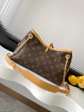 Louis Vuitton Classic Retro Logo Tote Bag Chain Strap Crossbody Bag Size: 26x17x10CM