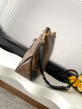 Louis Vuitton Fashion Retro Logo Shoulder Bag