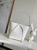 Louis Vuitton Fashion Flore Letter Printed Handheld Shoulder Bag Size: 28x27x10CM