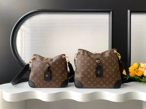 Louis Vuitton Fashion Retro Logo Shoulder Bag