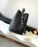 Logo Embossed Drawstring Cowhide Bucket Bag Single Shoulder Crossbody Bag Size: 26x26x17.5CM