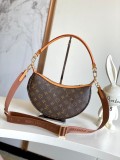 Louis Vuitton Classic Loop Hobo Half Moon Underarm Bag Crossbody Bag Size: 22x9x33CM