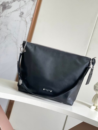 Louis Vuitton Simple Vagabond Hobo Bead Chain Leather Shoulder Cross Bag Size: 48x36x12CM