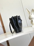 Louis Vuitton Lazy Logo Embossed Sheepskin Drawstring Bucket Bag Crossbody Bag Size: 27x8x23CM