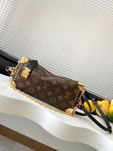 Louis Vuitton Classic Logo Lock Slim Trunk Handbag Chain Crossbody Bag Size: 23x12x4cm