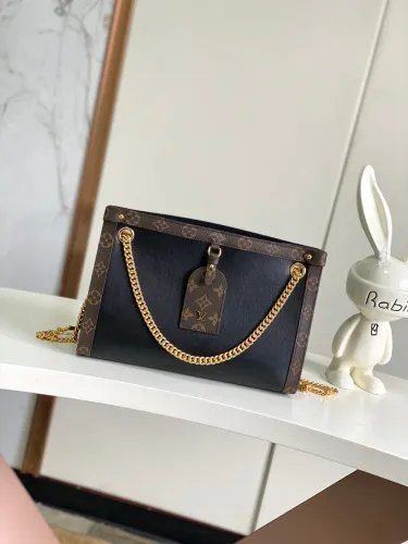 Louis Vuitton Simple Nova Leather Chain Bag Shoulder Cross Bag
