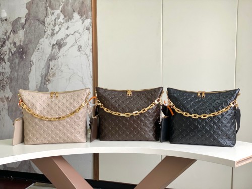Louis Vuitton Classic Logo Embossed Stray Bag Chain Strap Bag Crossbody Bag Size: 38x33x10CM