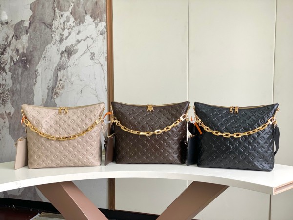 Louis Vuitton Classic Logo Embossed Stray Bag Chain Strap Bag Crossbody Bag Size: 38x33x10CM