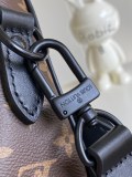 Louis Vuitton Mini Montsouris Flip up Postman Bag Crossbody Bag Size: 20x17x7CM