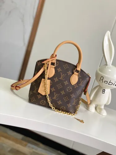 Louis Vuitton New Classic Lockit BB Shoulder Cross Bag Handbag Size: 15x19x7CM