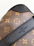 Louis Vuitton Fashion Retro Logo Shoulder Bag
