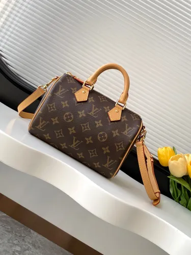 Louis Vuitton Speedy Bandouli è re 20 Handbag Single Shoulder Crossbody Bag Size: 20.5x13.5x12CM