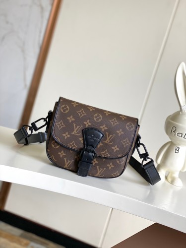Louis Vuitton Retro Logo Printed Flip Cover Postman Bag Single Shoulder Diagonal Span Bag Size: 20x17x7CM