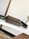 Louis Vuitton Classic Logo Printed 3-Piece Postman Bag Size: 25x18.5x7CM