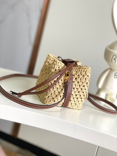 Louis Vuitton Noe Purse Straw Drawstring Bucket Bag Crossbody Bag Size: 11.5x12x11.5CM