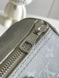 Louis Vuitton Keepall 25 Pillow Bag, Handheld Single Shoulder Crossbody Bag Size: 25x15x11CM