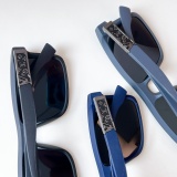 Louis Vuitton New Fashion Square Frame Sunglasses Size: 54-19-143