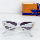 Louis Vuitton New Fashion Sunglasses Size: 57-15-145