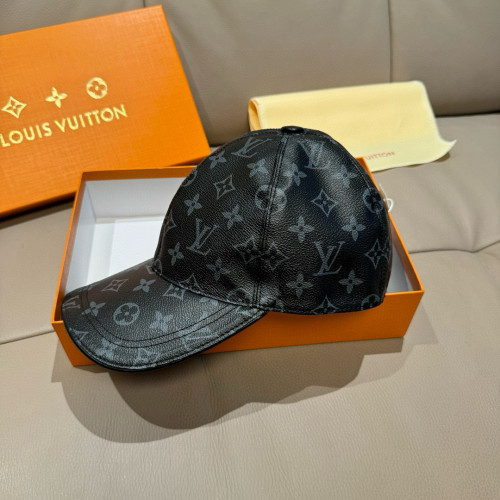 Louis Vuitton New Couple Logo Printed Cowhide Baseball Hat
