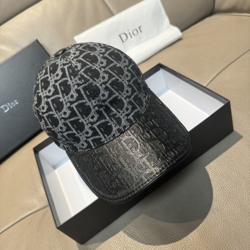 Dior New Retro Couple Old Flower Splice Leather Baseball Hat