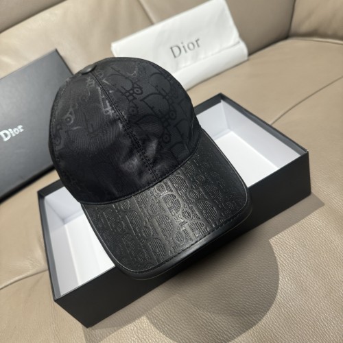 Dior New Retro Couple Old Flower Splice Leather Baseball Hat