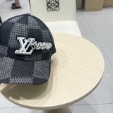 Louis Vuitton Embroidered Logo Chessboard Baseball Hat Versatile Duck Tongue Hat