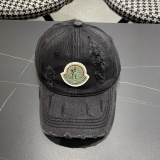 Moncler New High Street Hole Baseball Hat Versatile Duck Tongue Hat