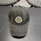 Moncler New High Street Hole Baseball Hat Versatile Duck Tongue Hat