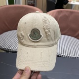 Moncler New High Street Hole Baseball Hat Versatile Duck Tongue Hat