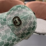 Gucci Retro GG Duck Tongue Hat Couple Horseneck Button Baseball Hat