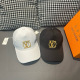 Louis Vuitton New Classic Couple Gold Embroidered Logo Versatile Baseball Hat