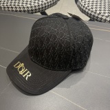 Dior New Fashion Embroidered Logo Baseball Hat Versatile Duck Tongue Hat
