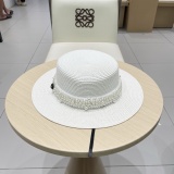 Chanel New Versatile Pearl Straw Hat Flat Top Hat