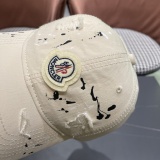 Moncler Classic Personalized Punch Baseball Hat Unisex Versatile Duck Tongue Hat
