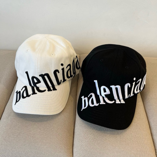 Balenciaga New Personalized Embroidered Logo Casual Baseball Hat