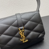 Yves Saint Laurent Classic Logo Flip up Diamond Pattern Quilted Underarm Bag Size: 24×18×5.5 CM
