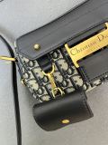 Dior Classic Embroidered Shoulder Strap Flip Shoulder Cross Bag Size: 24x12.5x5 CM
