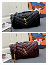 Yves Saint Laurent Classic Knitted Sheepskin Handbag Size: 29 × 17 × 8 CM