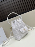 Dior Fashion Elegant Sheepskin Bucket Bag Size: 20x24x9 CM