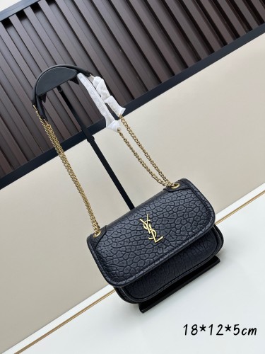 Yves Saint Laurent Mini Elephant Pattern Chain Crossbody Bag Size: 18 × 12.5 × 5 CM