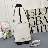 Gucci 73 Series Mini Horseclip Bucket Bag Shoulder Bag Size: 18.5 × 20 × 8.5 CM