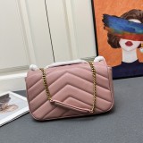 Yves Saint Laurent Classic Collar Flap Sheepskin Handheld Chain Envelope Bag Size: 24 × 14 × 6 CM