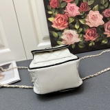 Chanel Classic Double C Diamond Grid Chain Bag Size: 18x13x9 CM