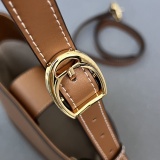 Gucci 73 Series Mini Horseclip Bucket Bag Shoulder Bag Size: 18.5 × 20 × 8.5 CM