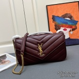 Yves Saint Laurent Classic Knitted Sheepskin Handbag Size: 29 × 17 × 8 CM