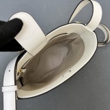 Gucci 73 Series Mini Horseclip Bucket Bag Shoulder Bag Size: 18.5 × 20 × 8.5 CM